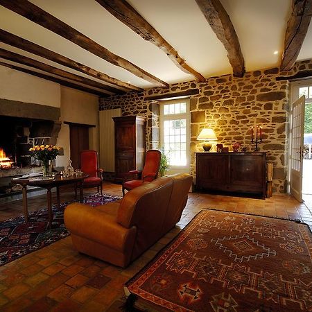 La Grande Sauvagère Bed and Breakfast Saint-Pierre-de-Plesguen Esterno foto